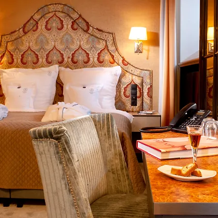 Balthazar Design Otel 5*