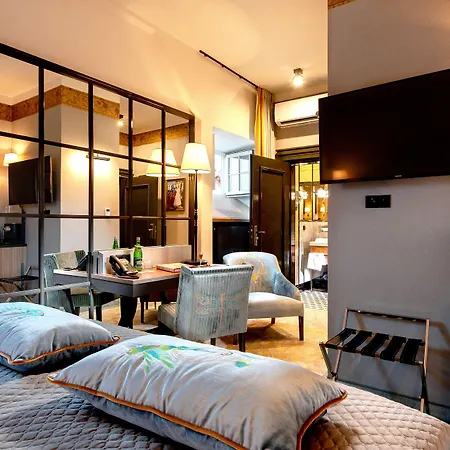 Отель Balthazar Design 5*