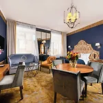 Отель Balthazar Design 5*